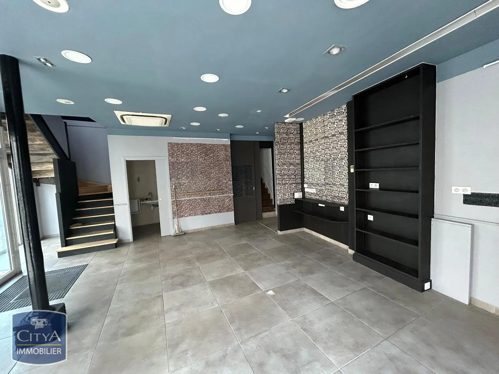 Photo 3 Immeuble 120m²