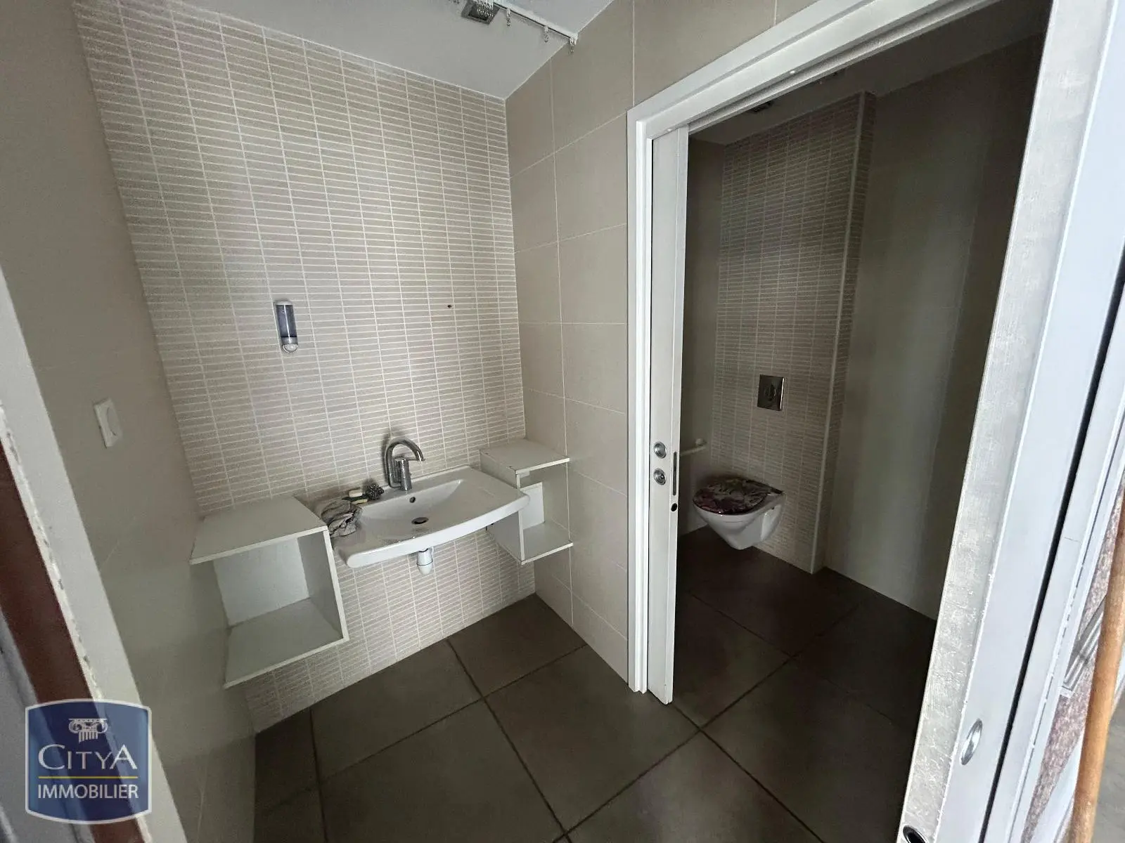 Photo 4 Immeuble 120m²