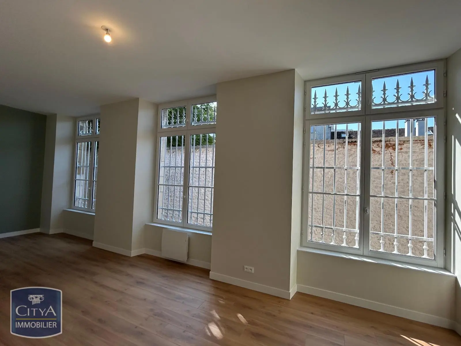 Photo 1 Appartement 2 pièces 57.39m²