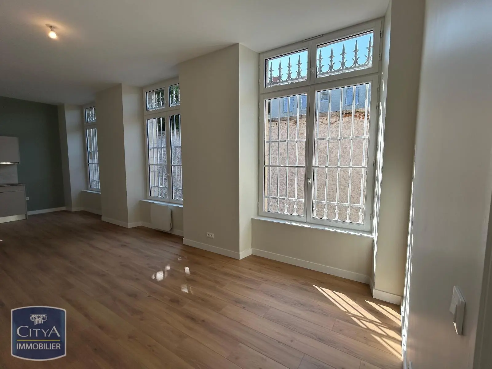 Photo 2 Appartement 2 pièces 57.39m²