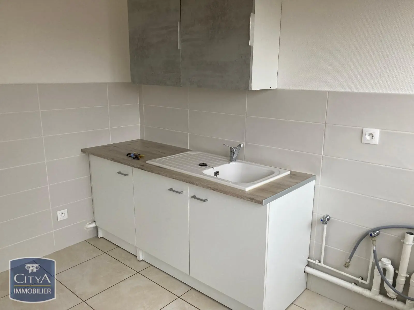 Photo 2 Appartement 1 pièce 28.9m²