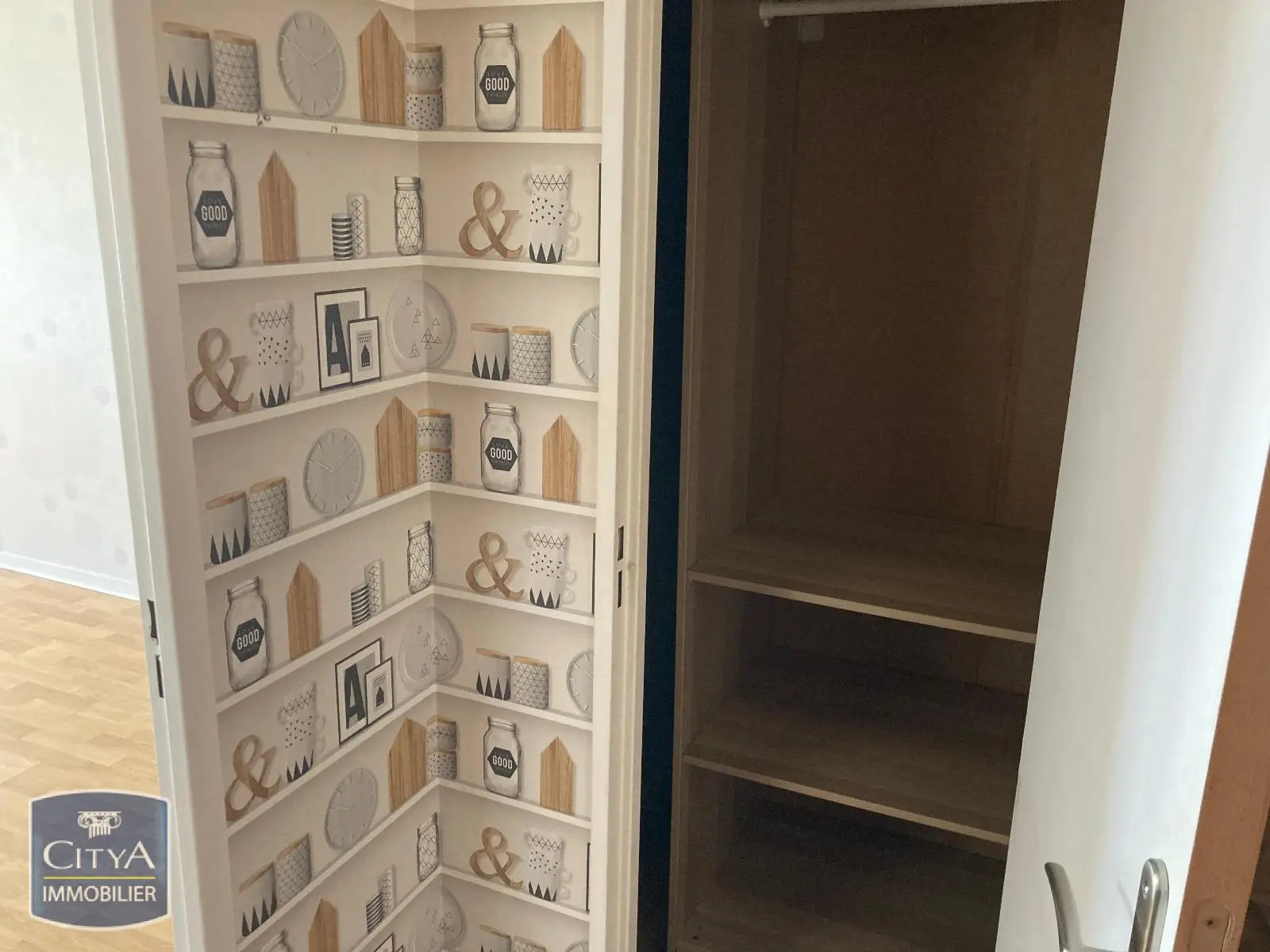 Photo 6 Appartement 1 pièce 27.68m²