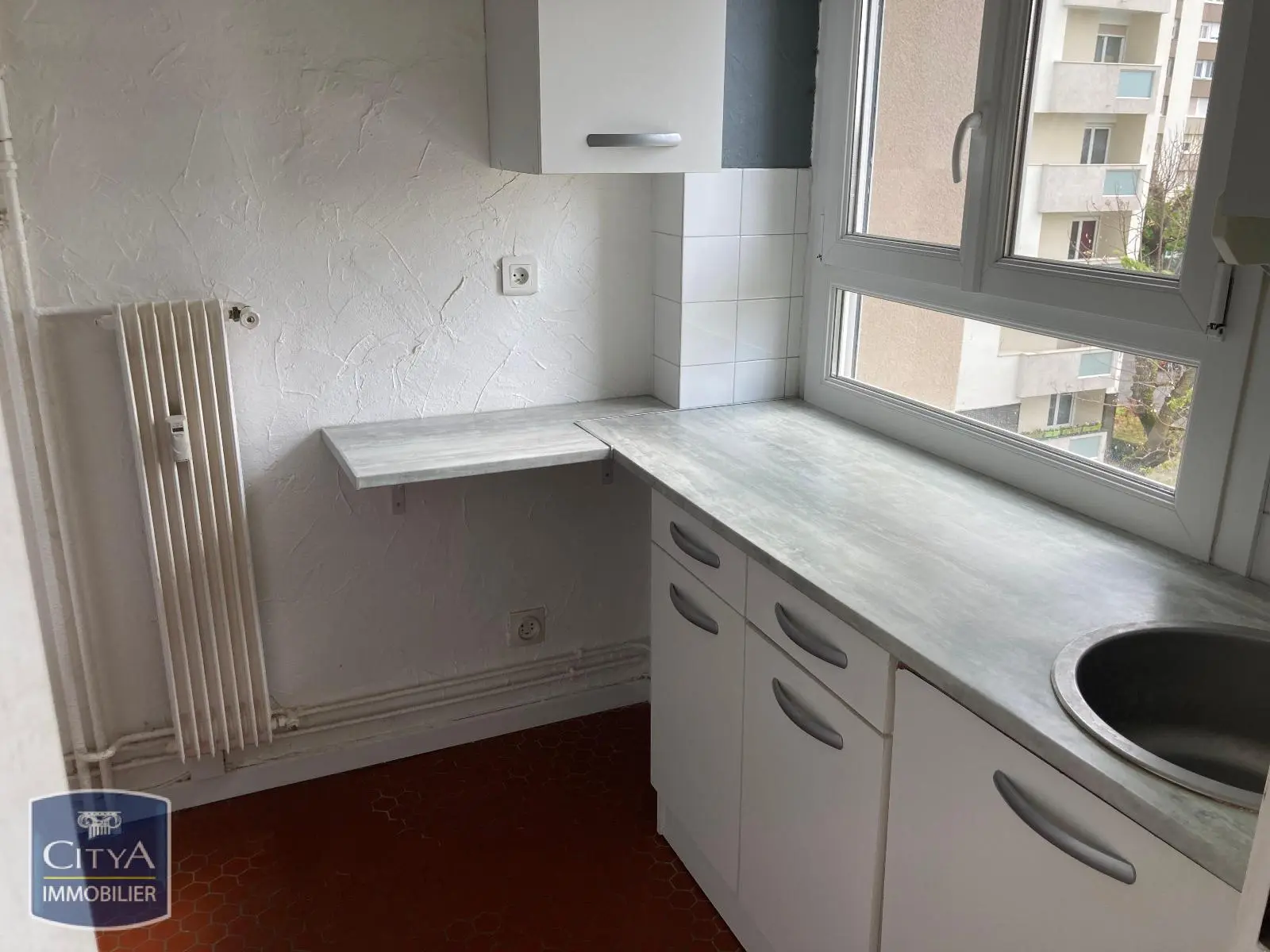 Photo 3 Appartement 1 pièce 27.68m²