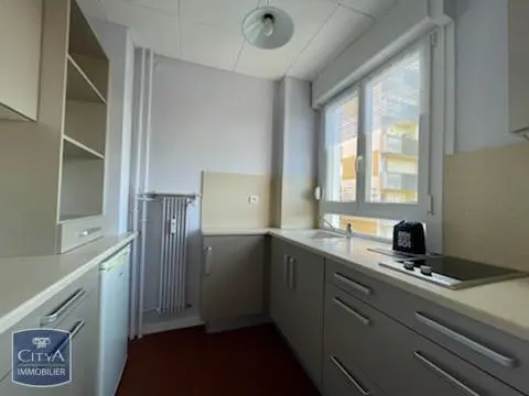 Photo 1 Appartement 1 pièce 27.42m²