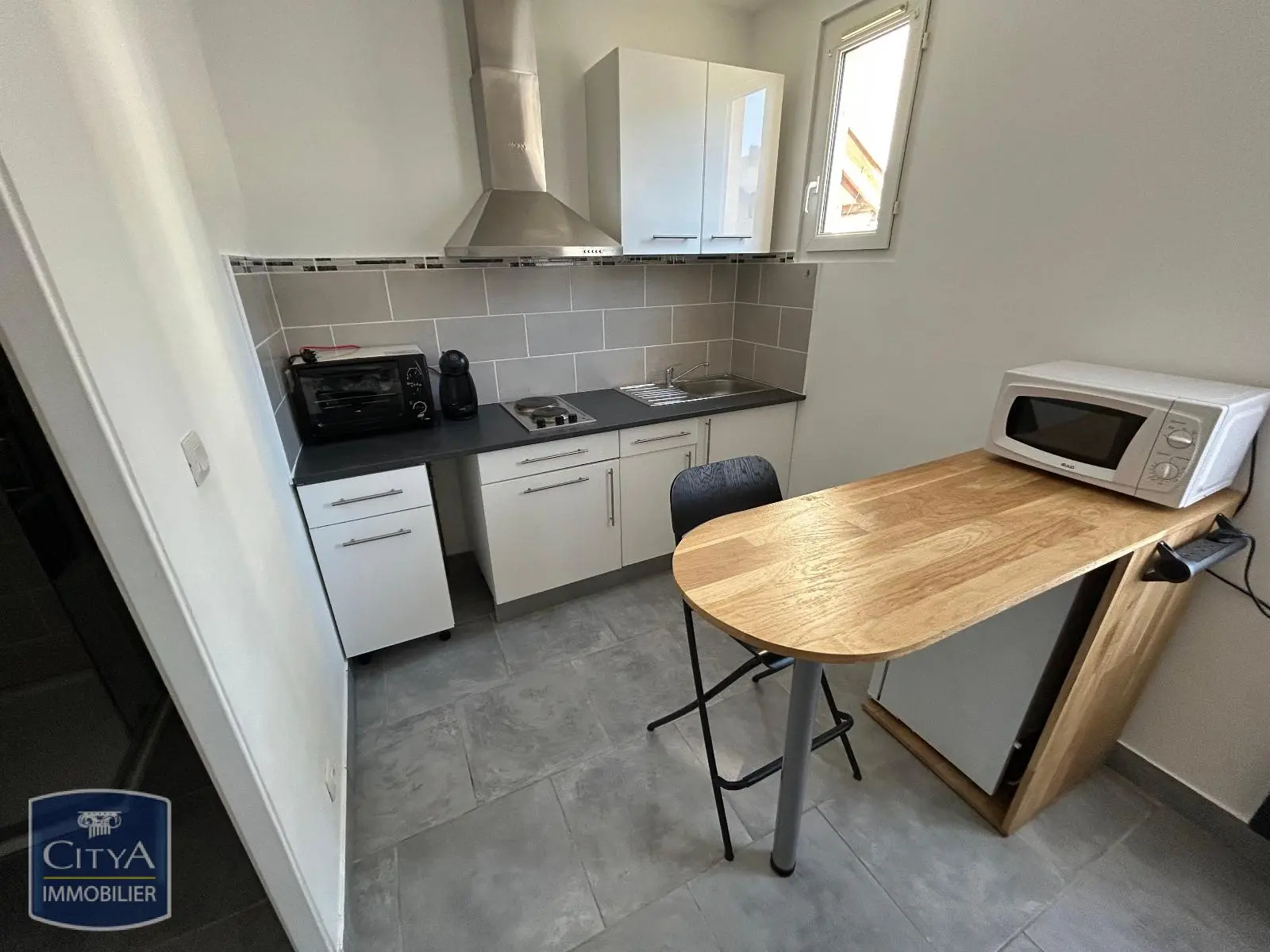 Photo 1 Appartement 1 pièce 20.24m²