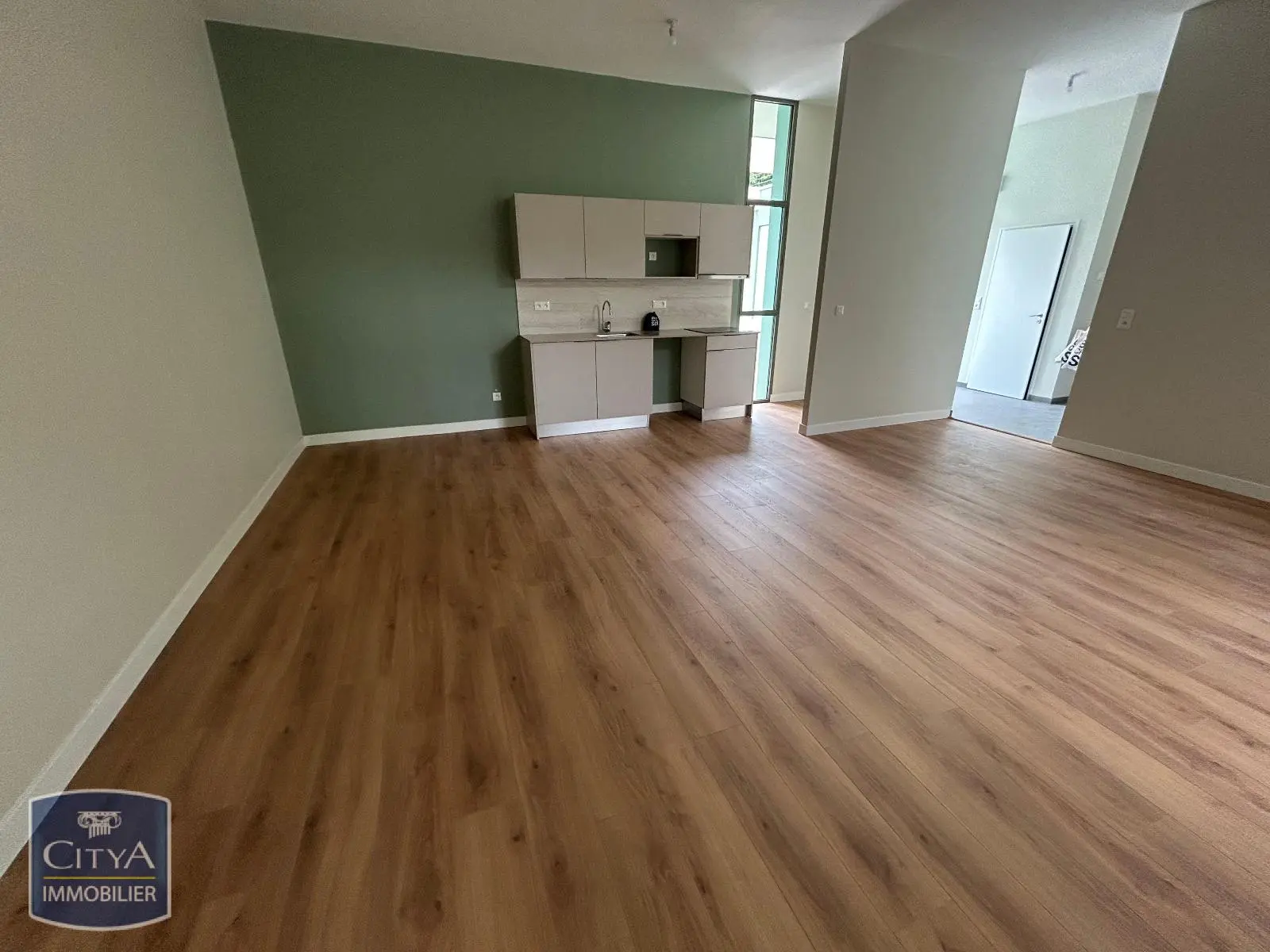 Photo 2 Appartement 4 pièces 95.11m²