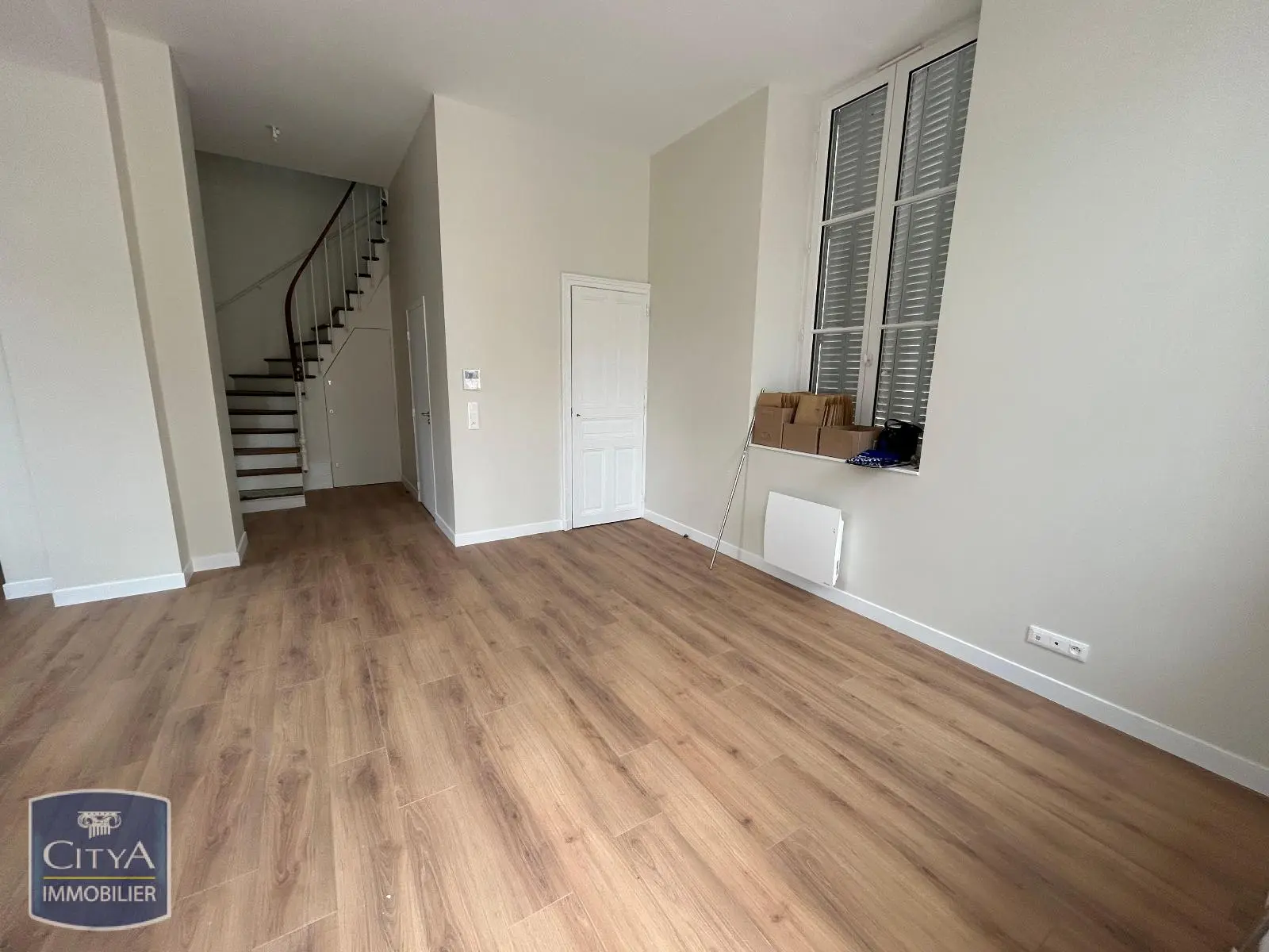 Photo 1 Appartement 4 pièces 114.75m²