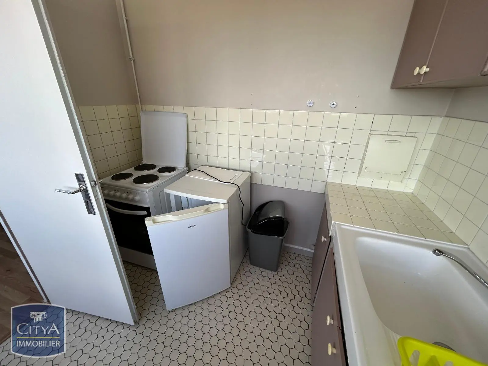 Photo 2 Appartement 1 pièce 28.75m²