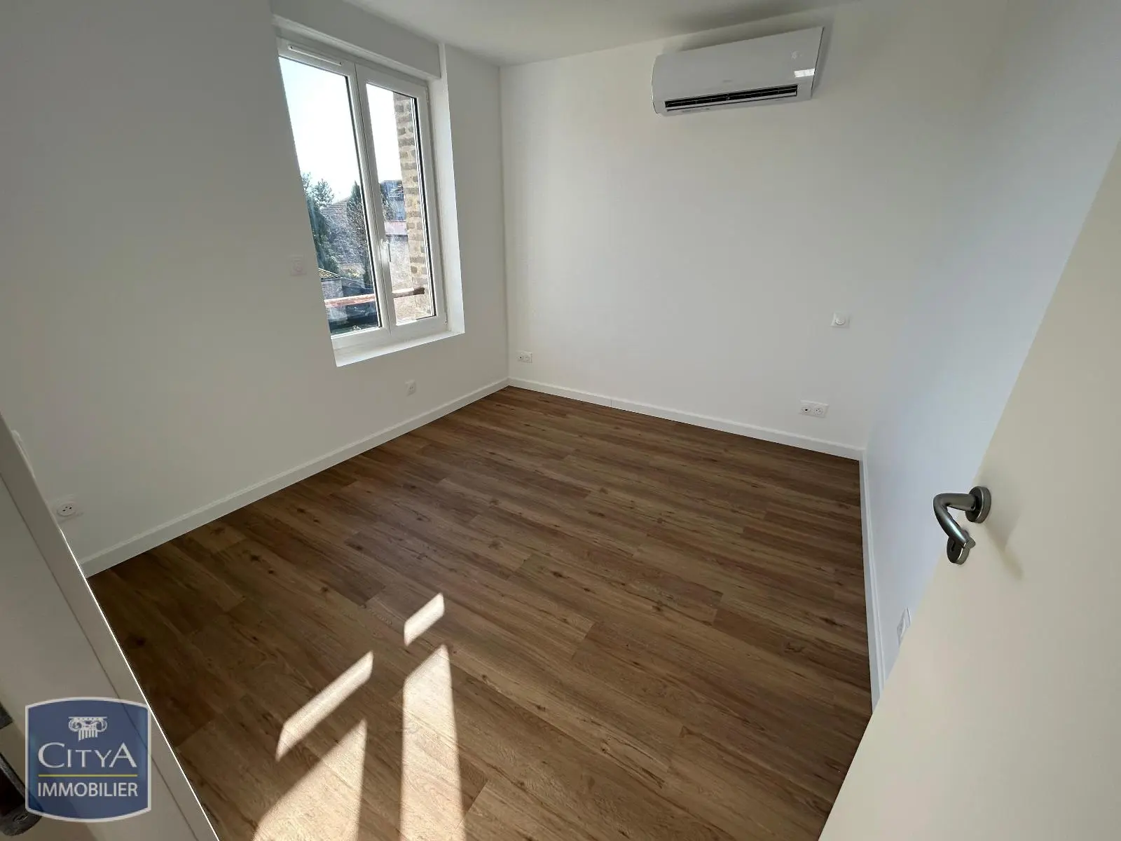 Photo 11 Maison 4 pièces 90.75m²