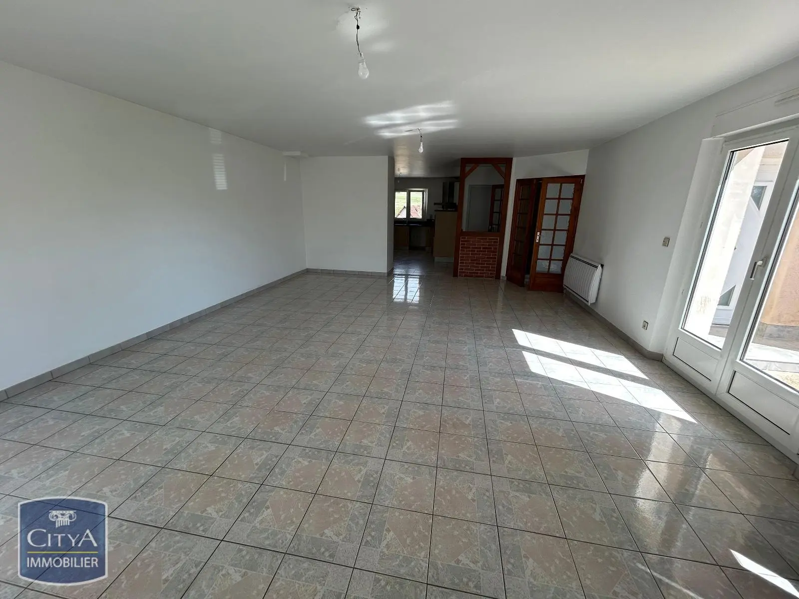 Photo 9 Maison 6 pièces 193.63m²