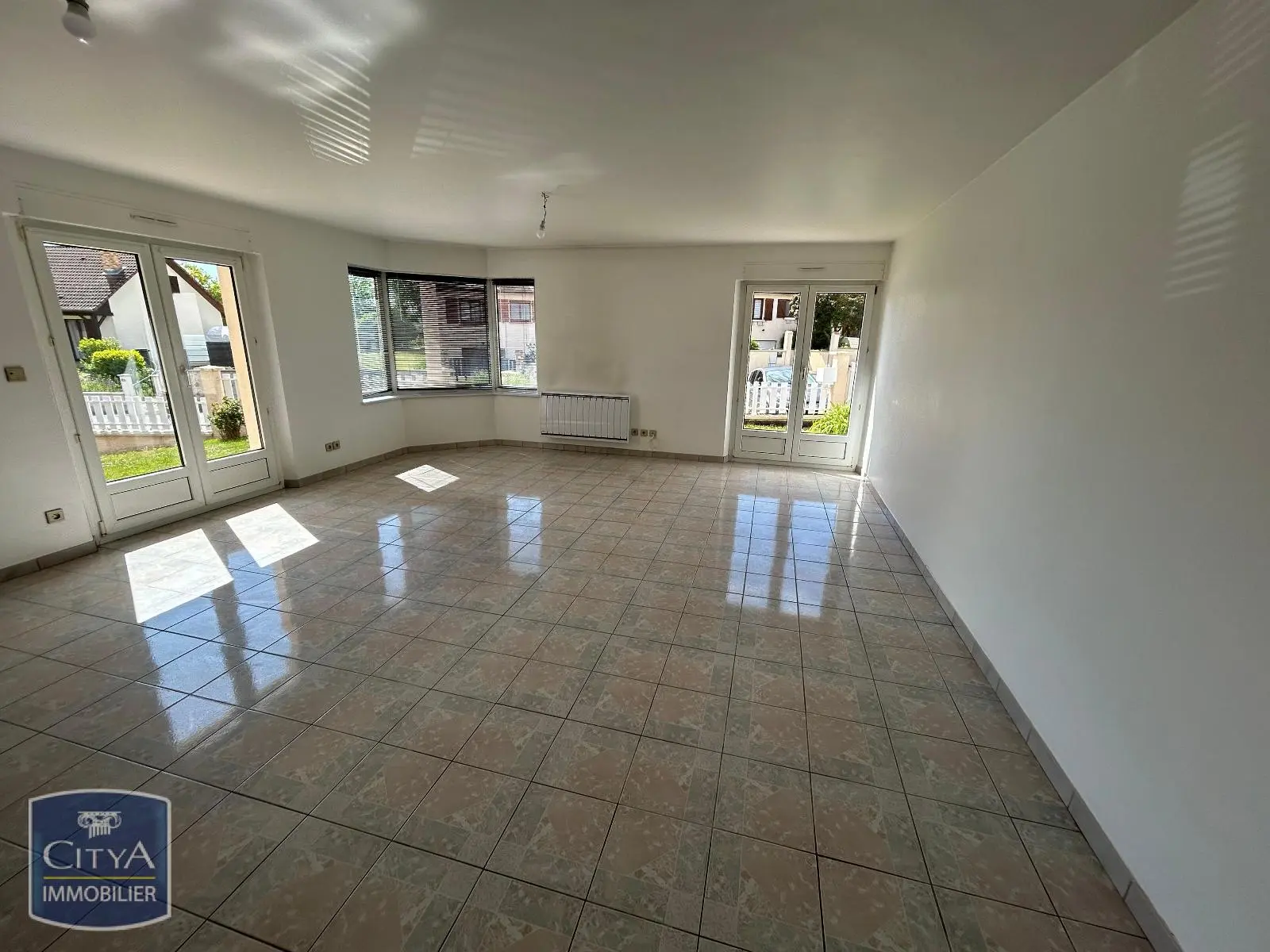 Photo 10 Maison 6 pièces 193.63m²