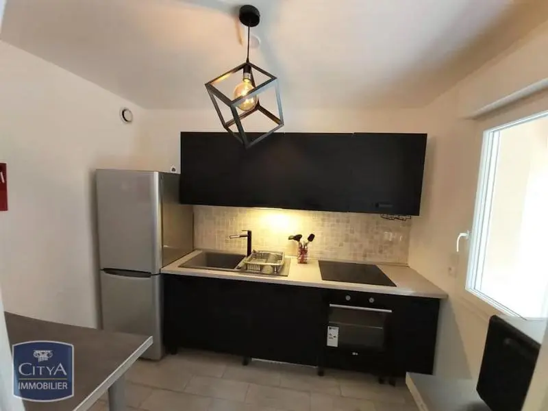 Photo 3 Appartement 1 pièce 32.01m²