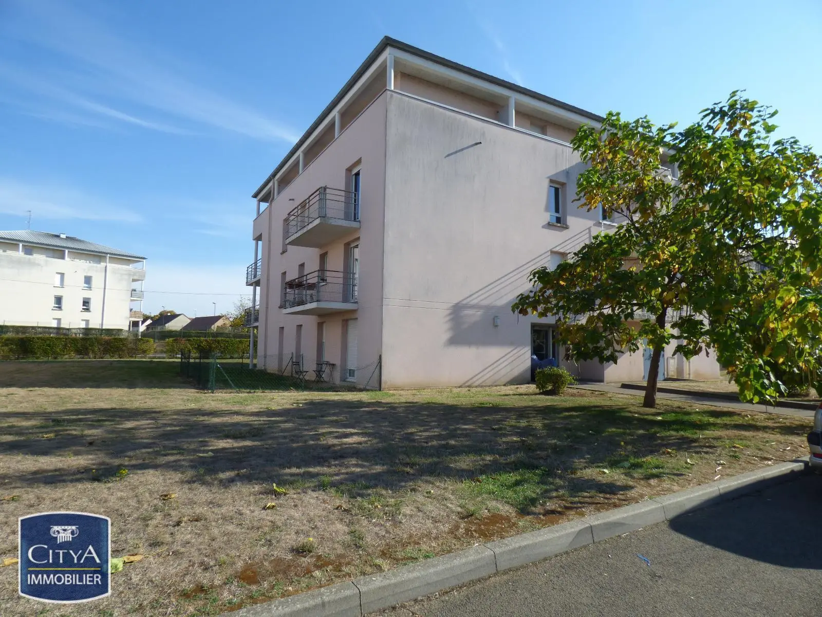 Photo 2 Appartement 2 pièces 48.27m²