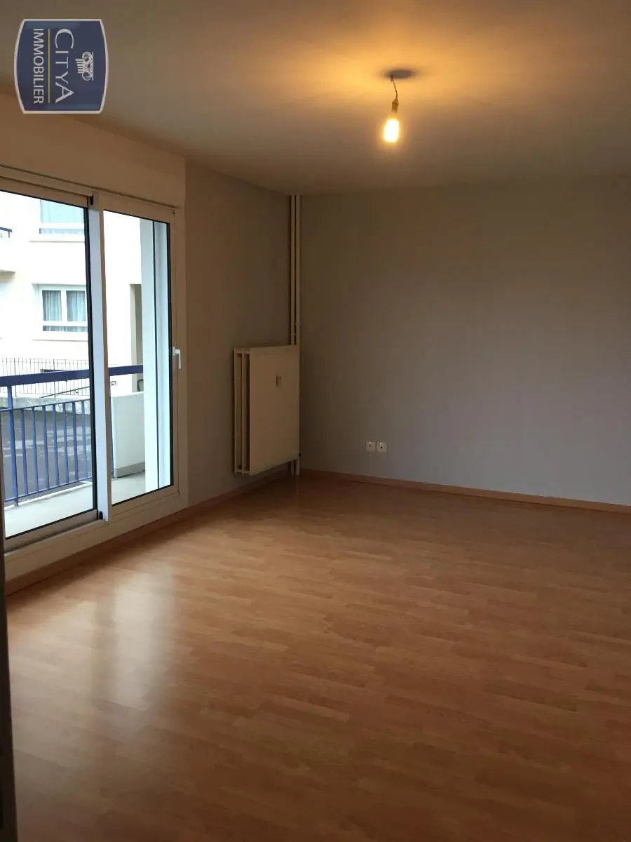 Photo 2 Appartement 1 pièce 25.65m²
