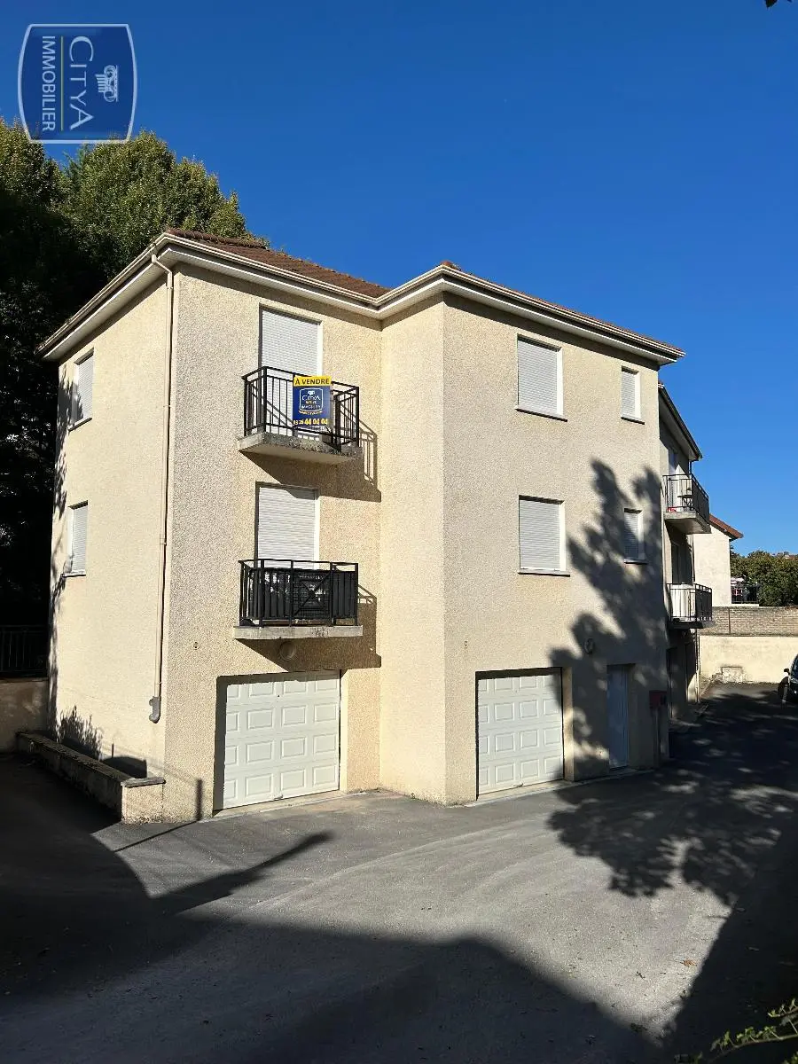 Photo 1 Immeuble 272m²