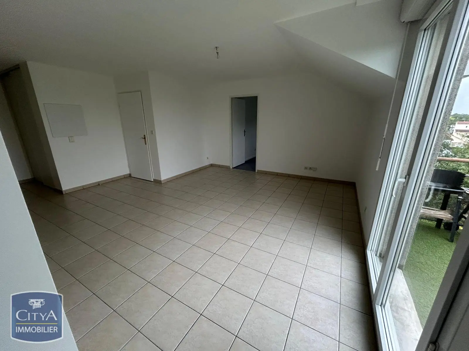 Photo 3 Appartement 2 pièces 64.8m²