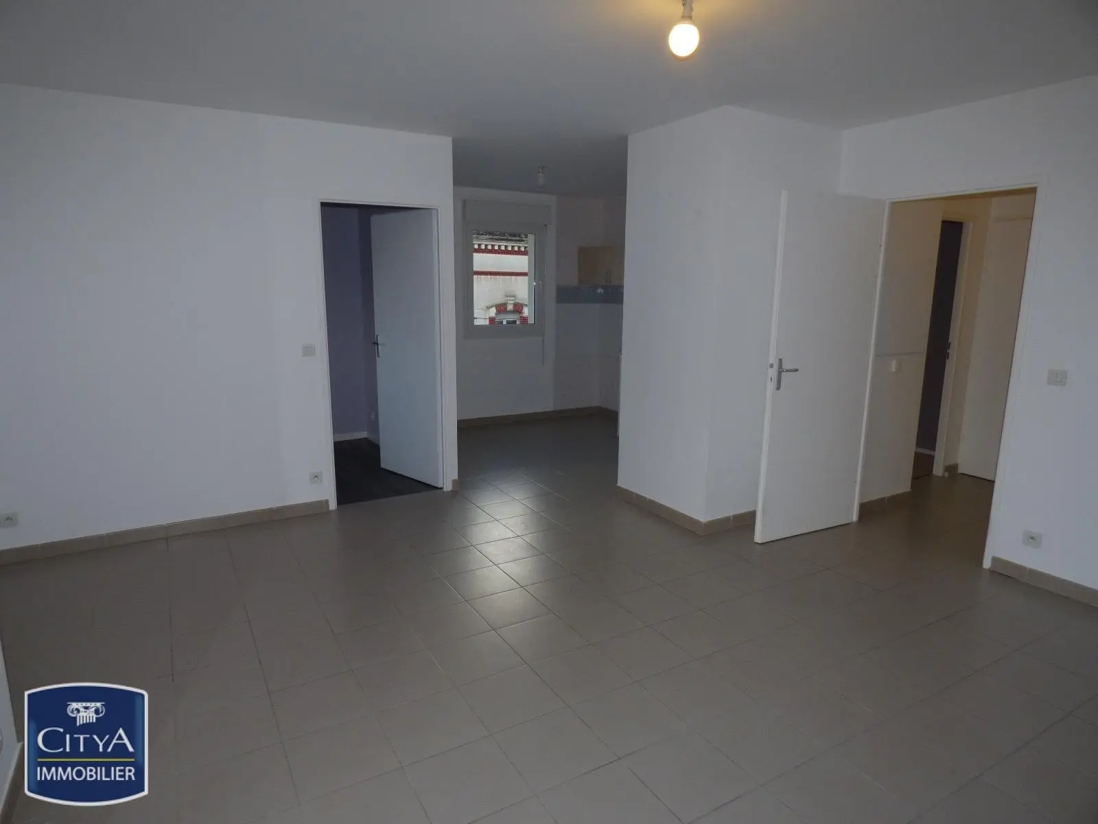Photo 2 Appartement 2 pièces 54.1m²
