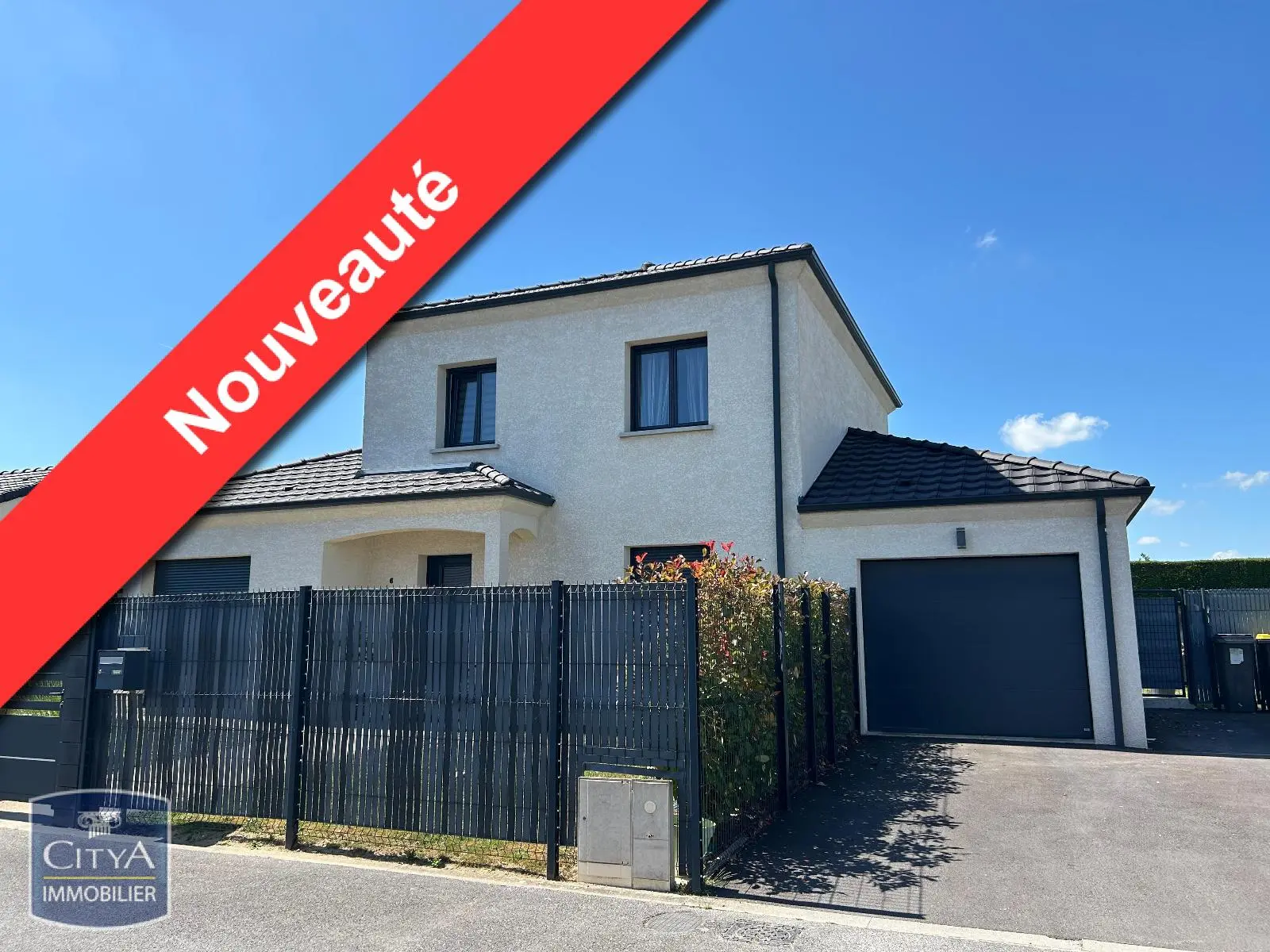 Photo 1 Maison 6 pièces 114m²