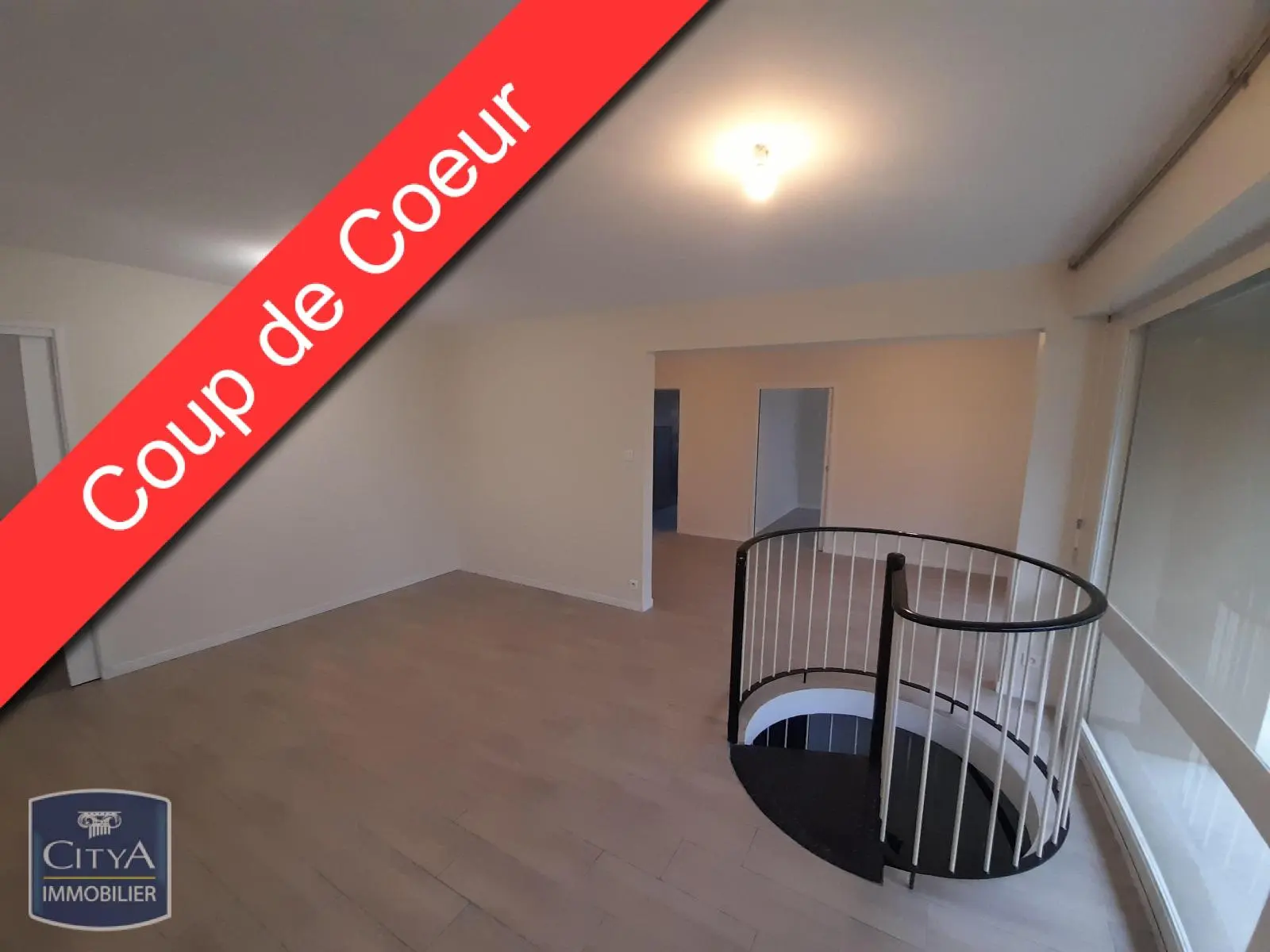Photo 1 Appartement 4 pièces 95m²
