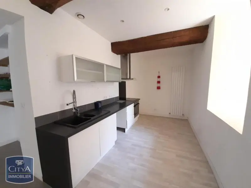 Photo 1 Appartement 4 pièces 82.25m²