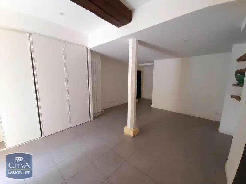 Photo 3 Appartement 4 pièces 82.25m²