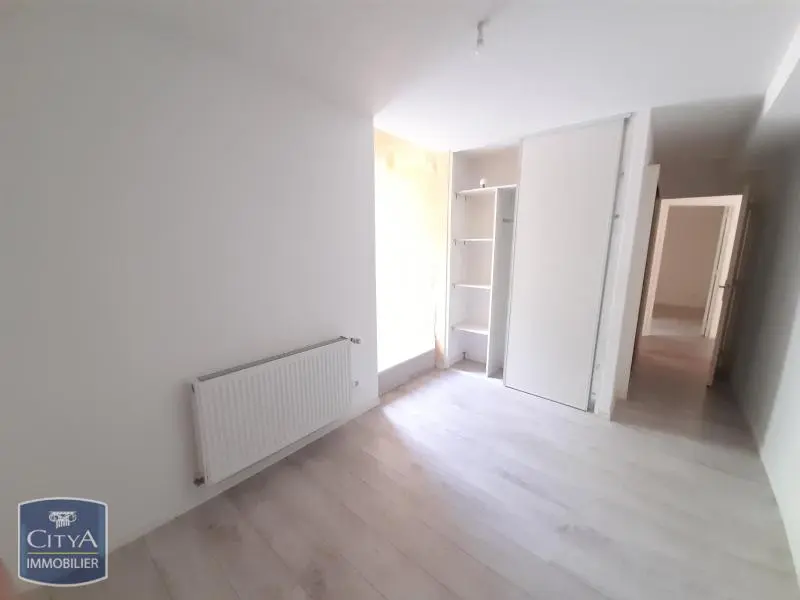 Photo 7 Appartement 4 pièces 82.25m²