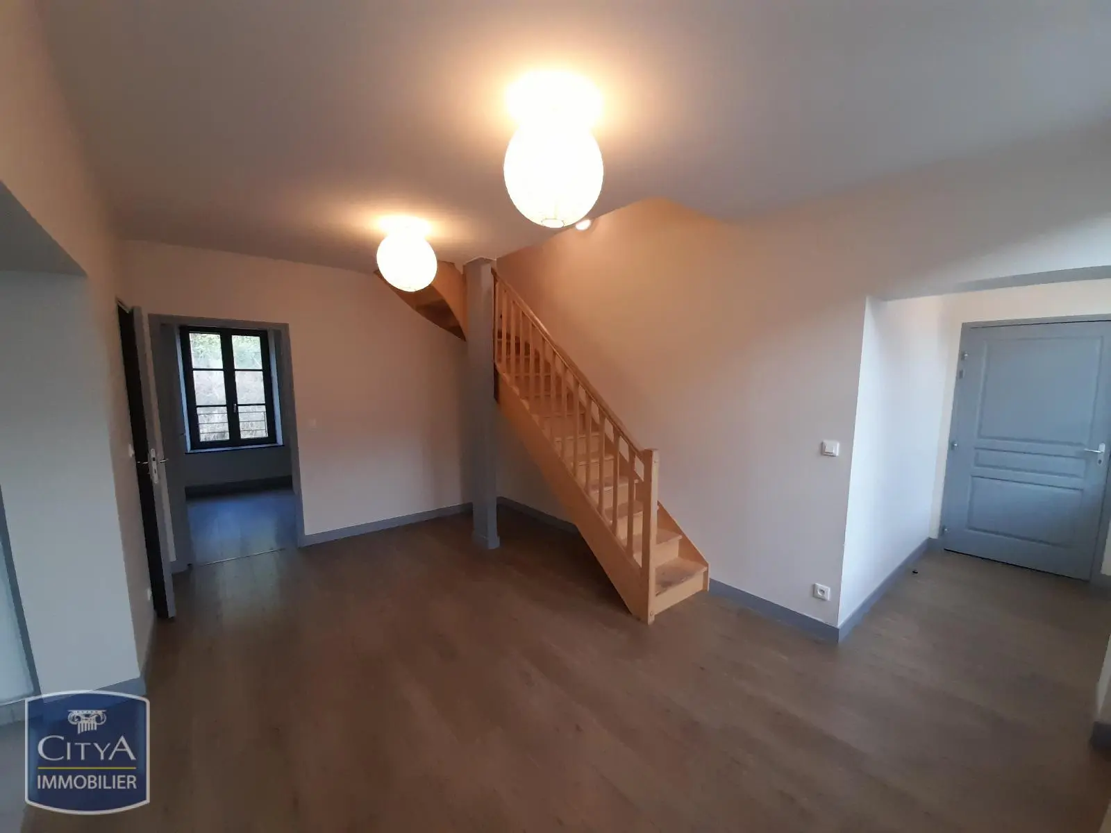 Photo 2 Appartement 5 pièces 88.07m²