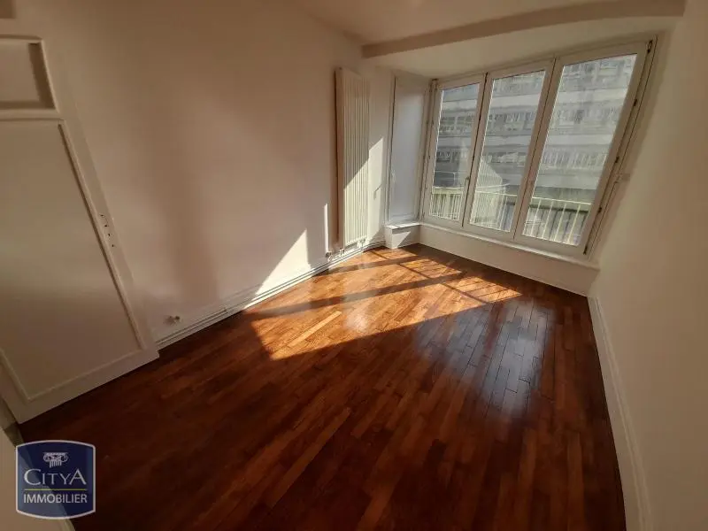 Photo 5 Appartement 4 pièces 104.18m²