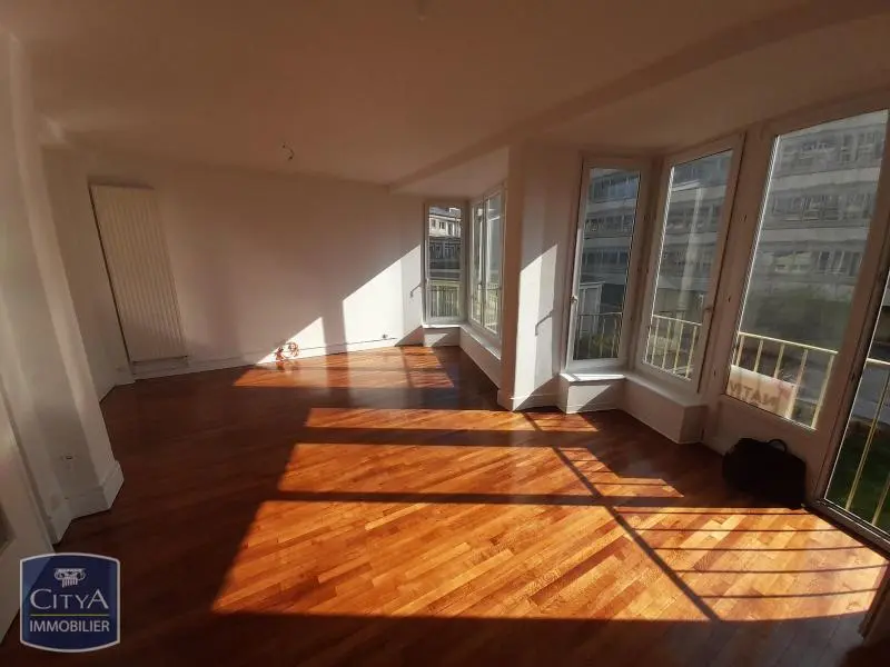 Photo 3 Appartement 4 pièces 104.18m²