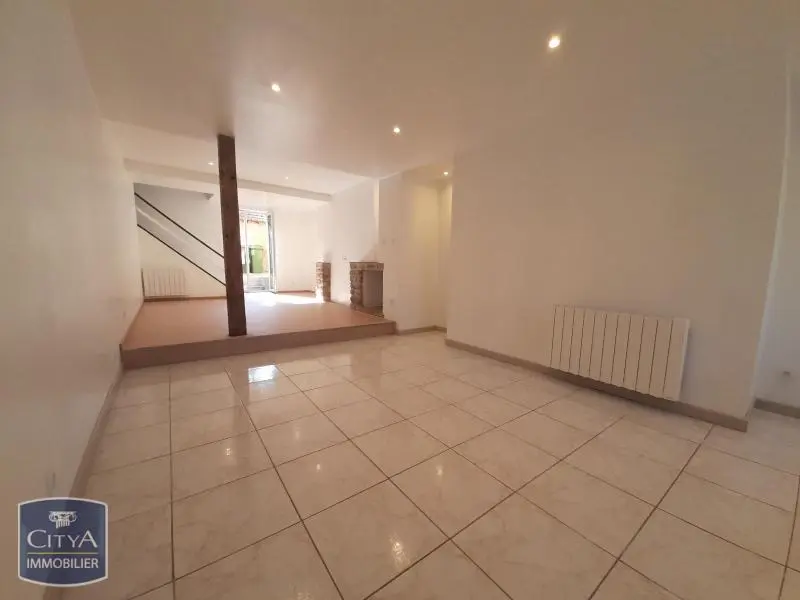 Photo 1 Maison 3 pièces 87m²