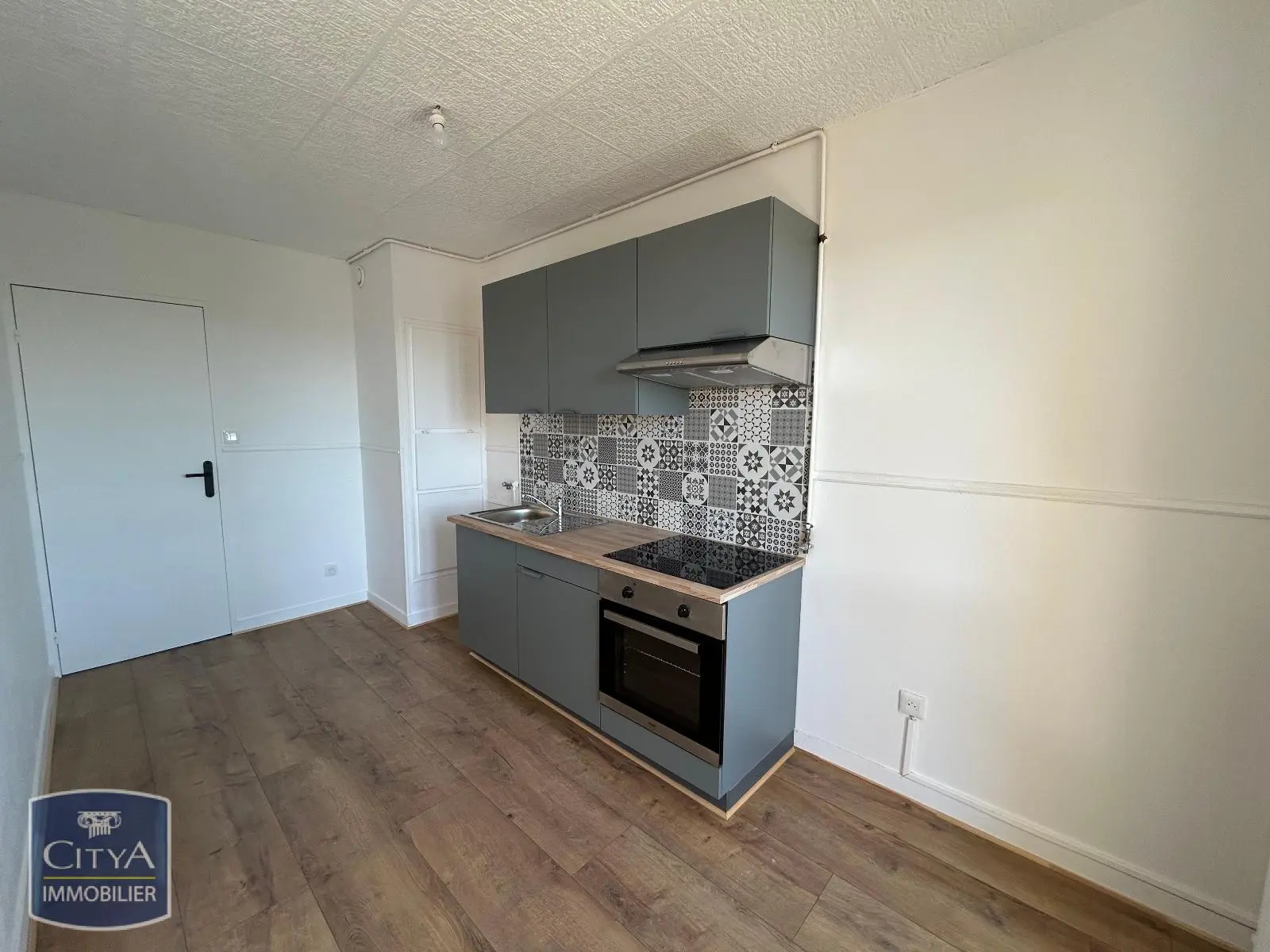 Photo 3 Appartement 4 pièces 80m²