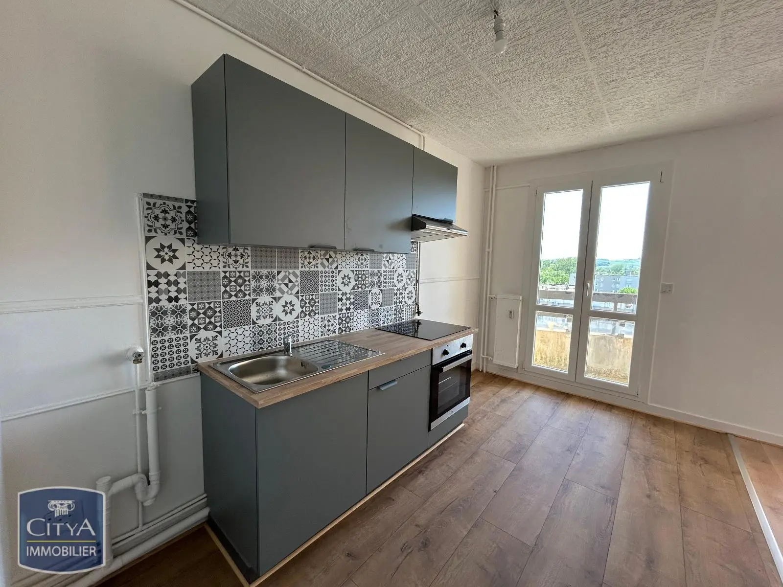 Photo 2 Appartement 4 pièces 80m²