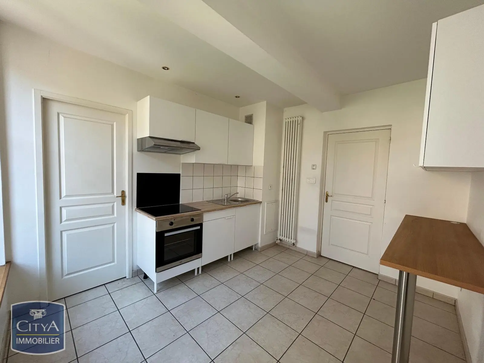 Photo 1 Appartement 4 pièces 104.8m²