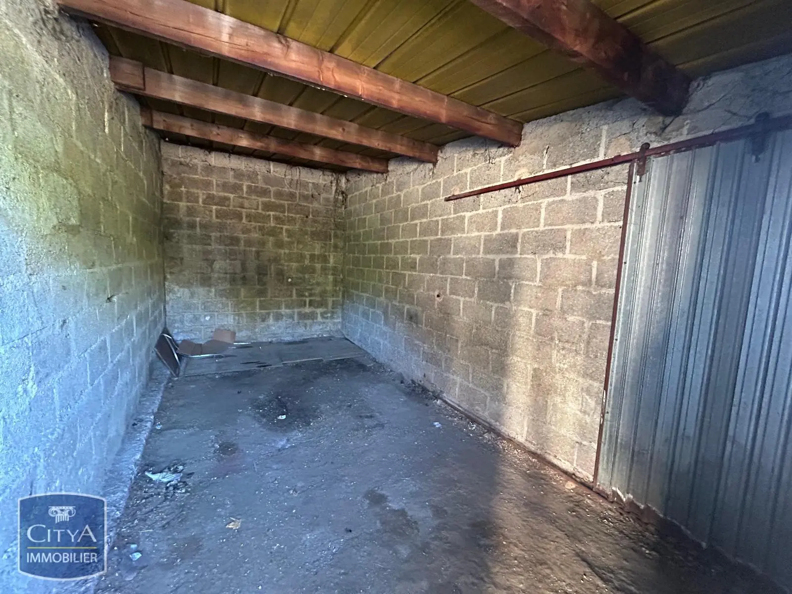 Photo 1 Parking 16m²