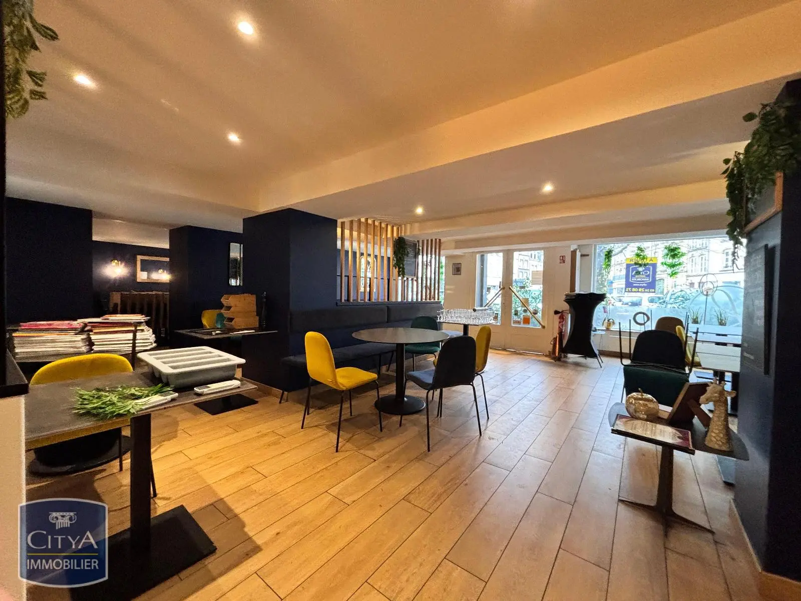 Photo 4 Local Commercial 249.75m²