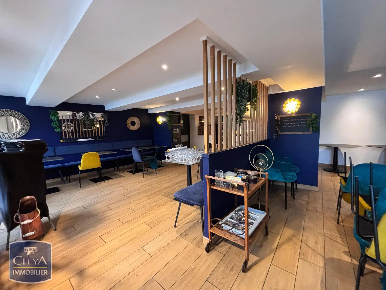 Photo 5 Local Commercial 249.75m²