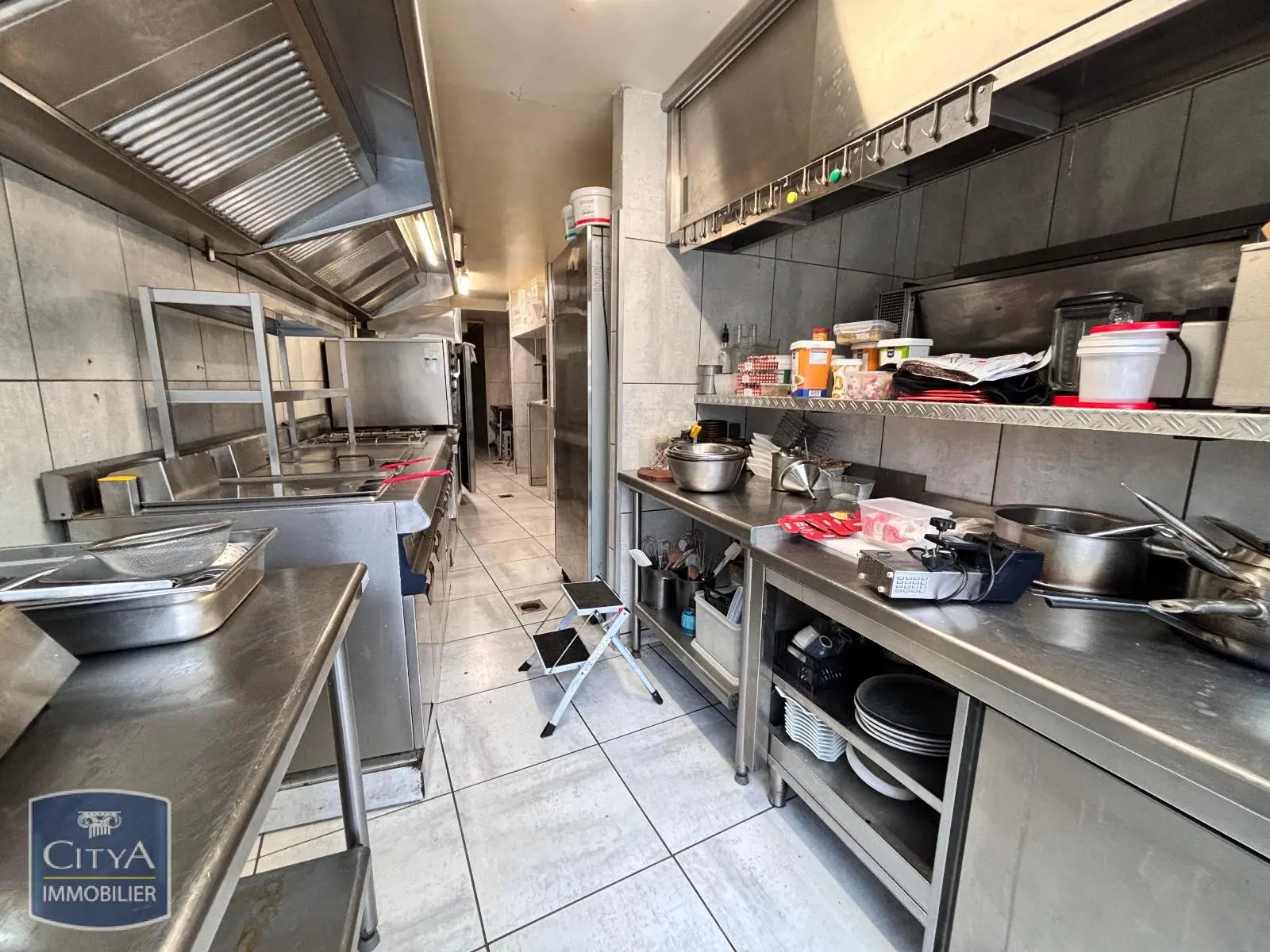 Photo 11 Local Commercial 249.75m²