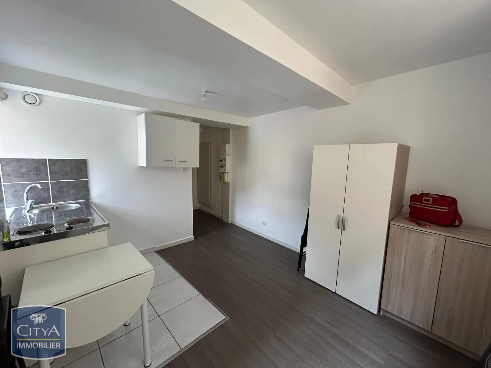 Photo 3 Appartement 1 pièce 15.65m²