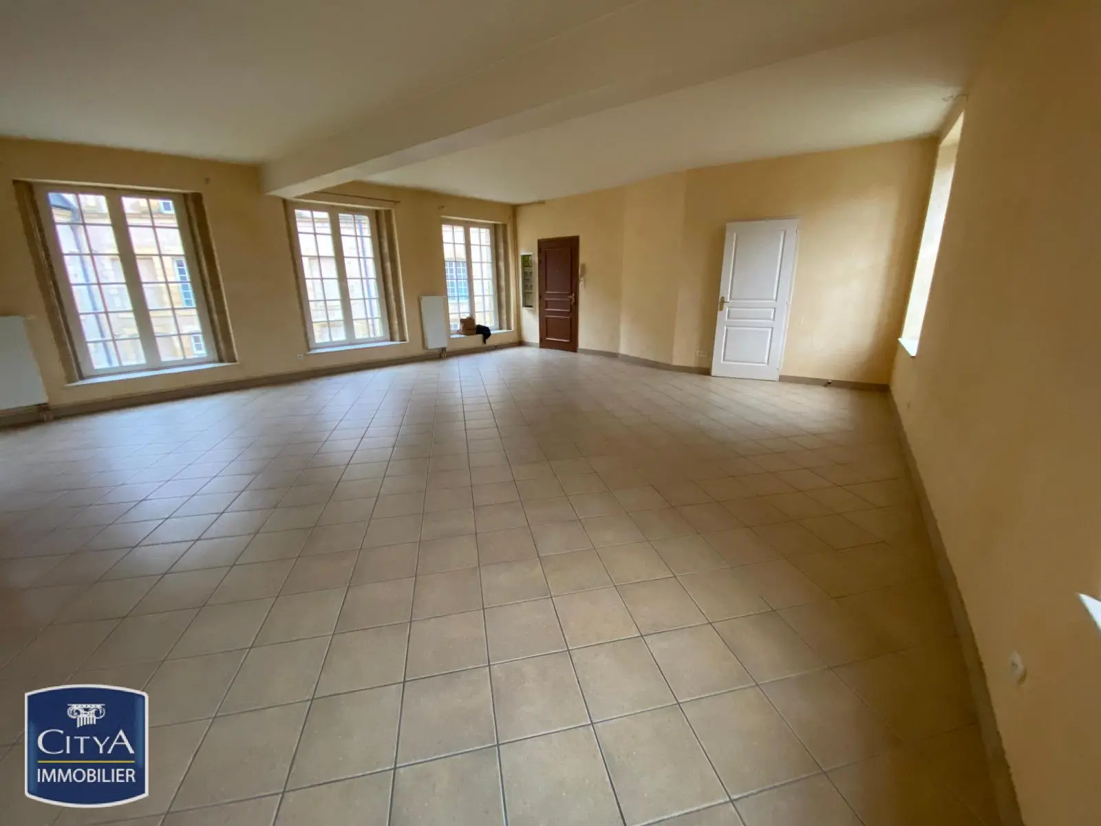 Photo 1 Appartement 3 pièces 112.62m²