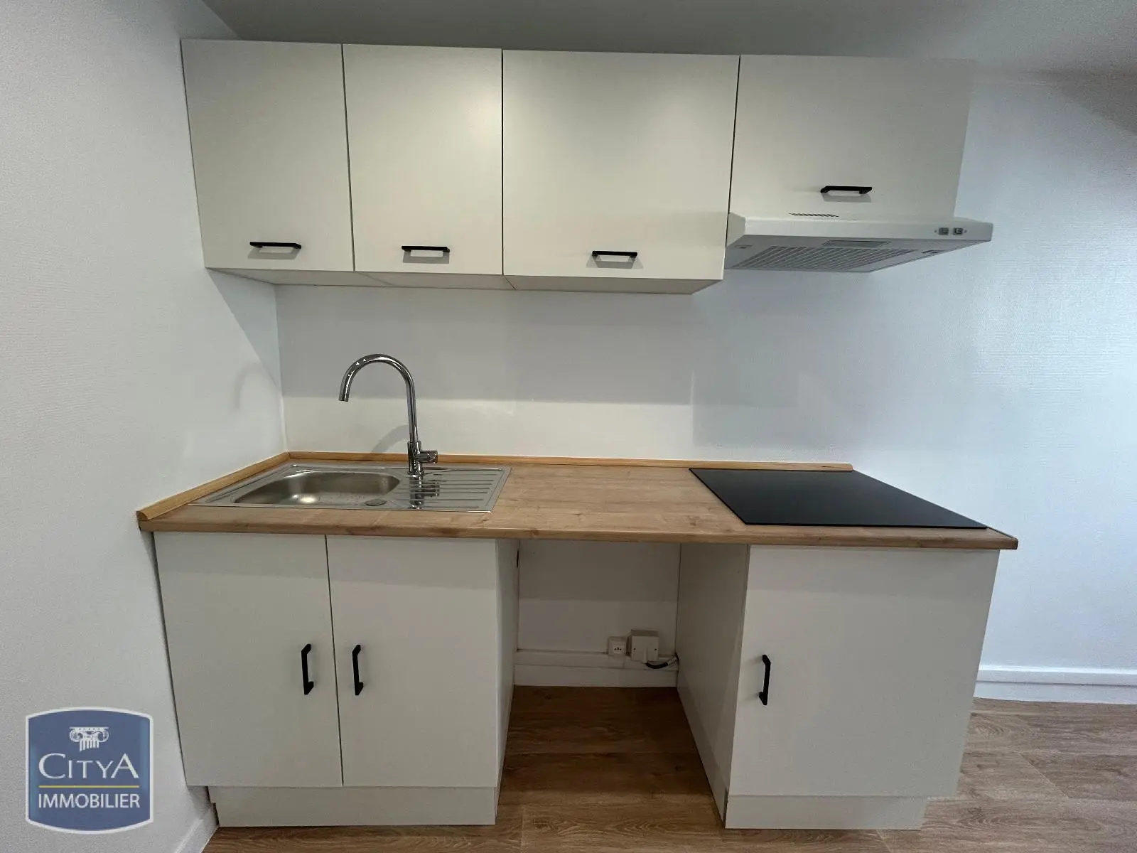 Photo 2 Appartement 1 pièce 21.95m²