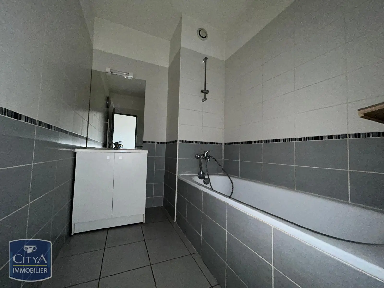 Photo 14 Appartement 4 pièces 90.57m²