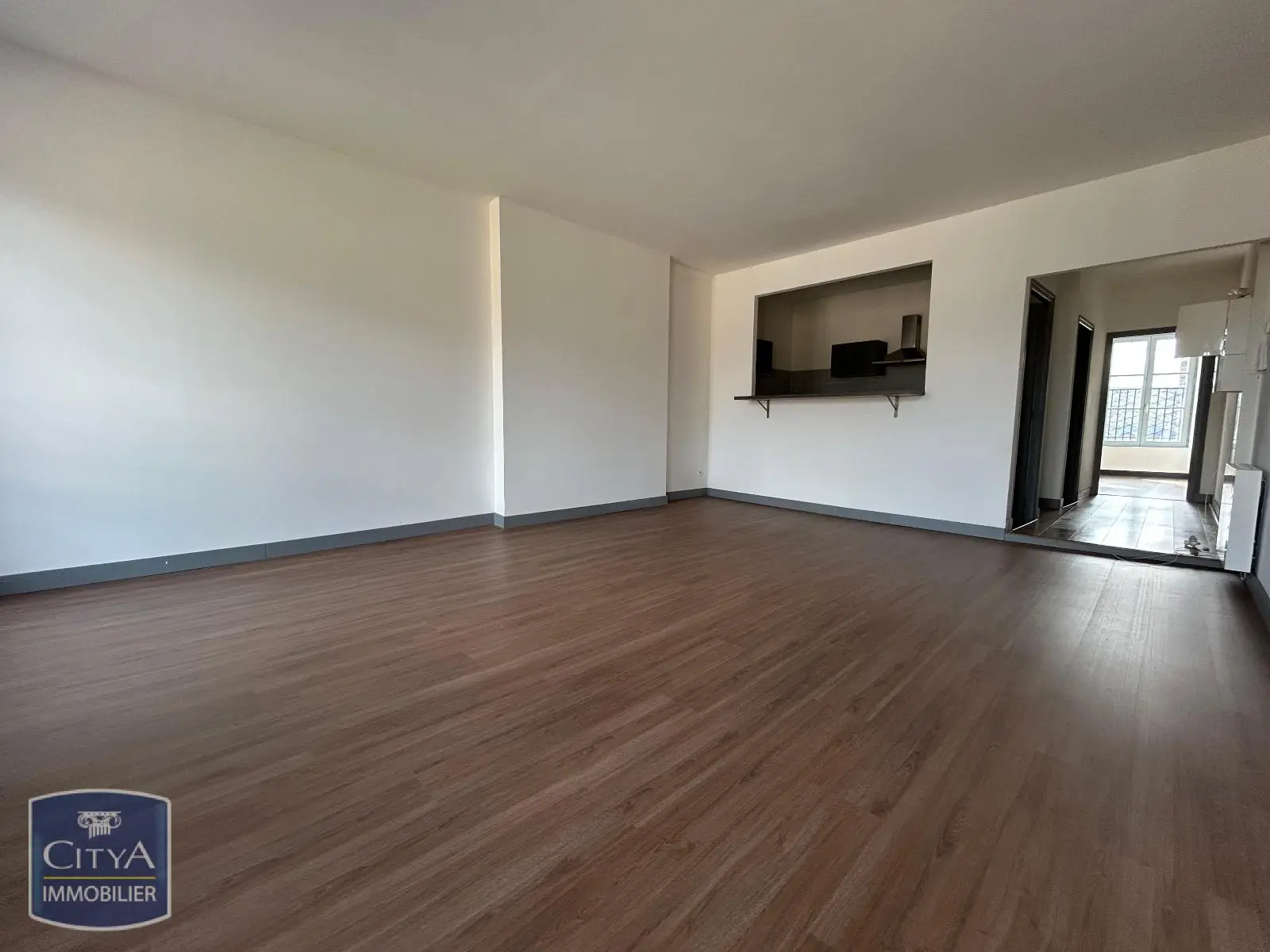 Photo 2 Appartement 4 pièces 90.57m²