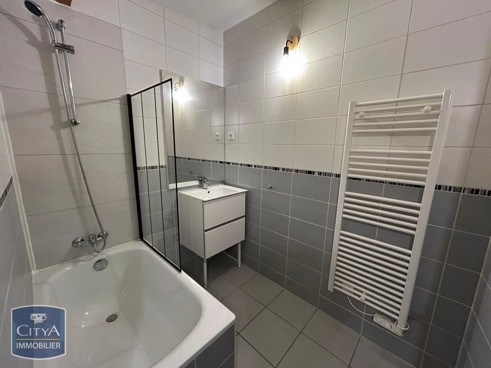 Photo 9 Appartement 2 pièces 75m²