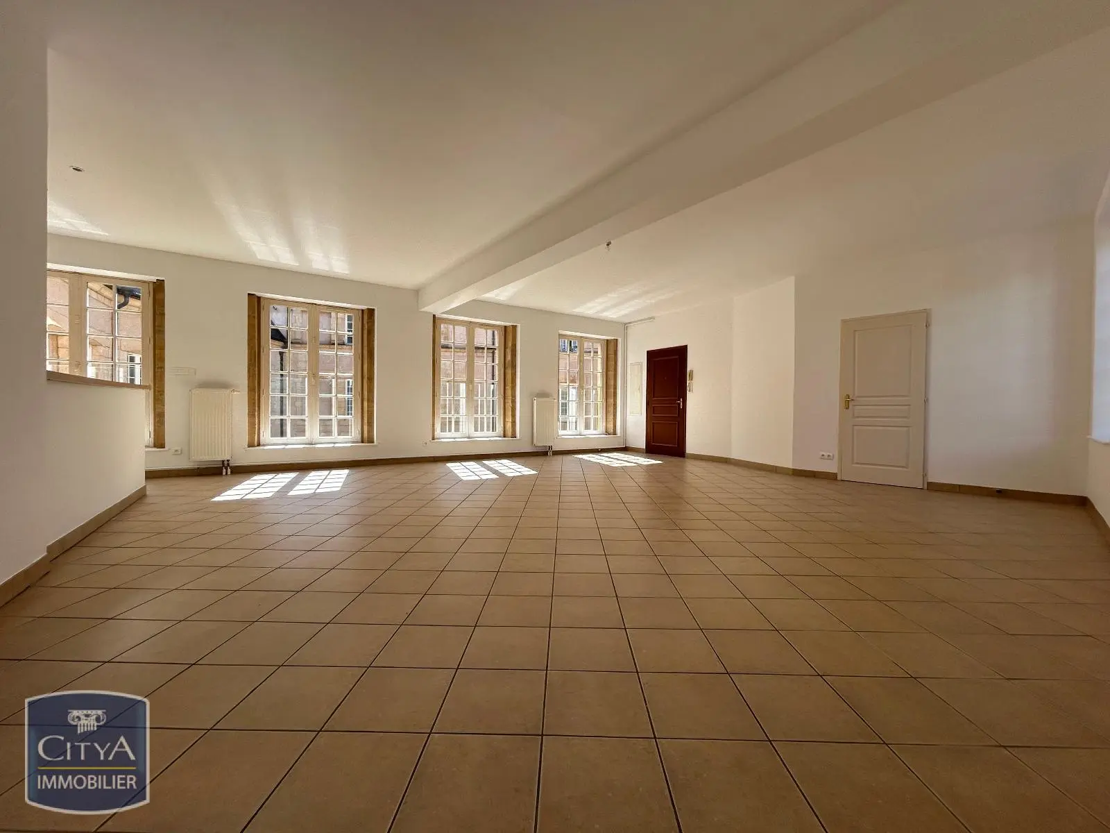 Photo 1 Appartement 3 pièces 112.62m²