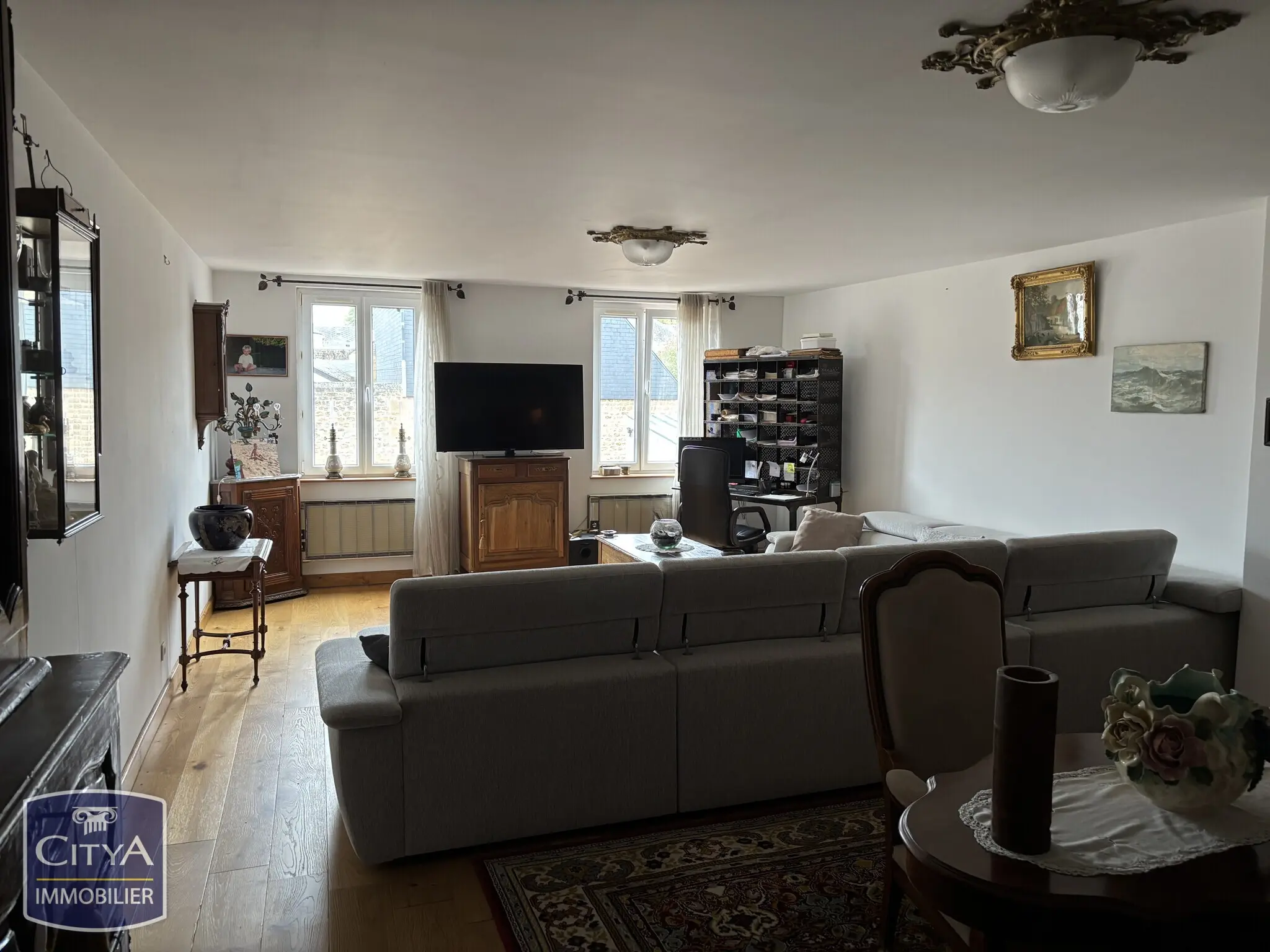 Photo 11 Local Commercial 320m²