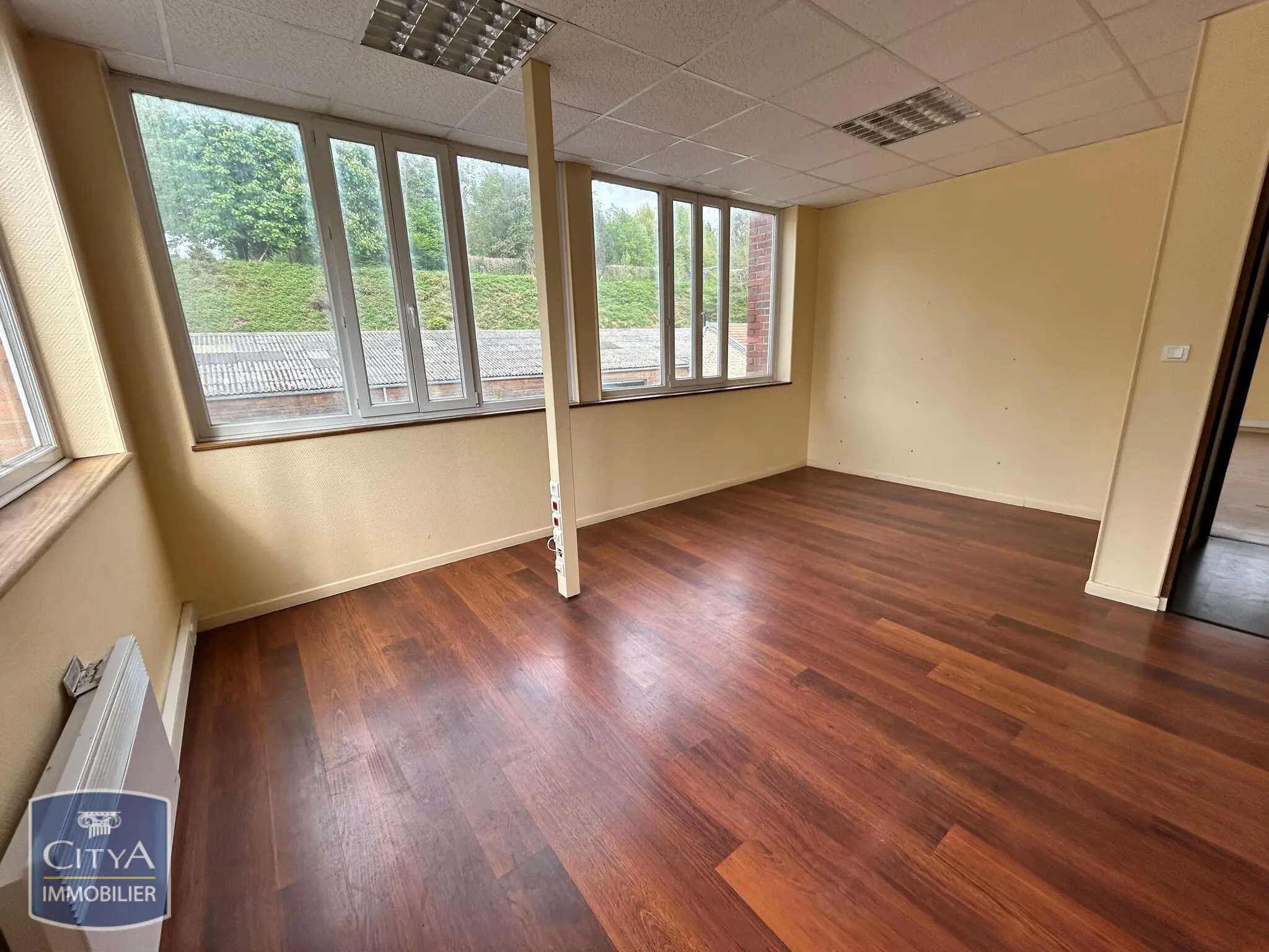 Photo 9 Local Professionnel 72.92m²
