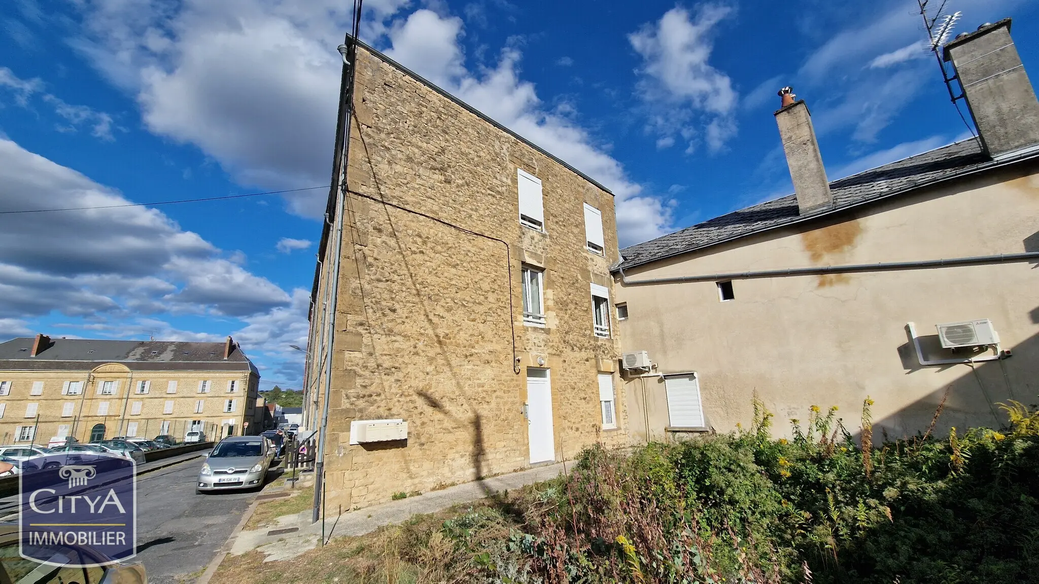 Photo 2 Immeuble 149m²