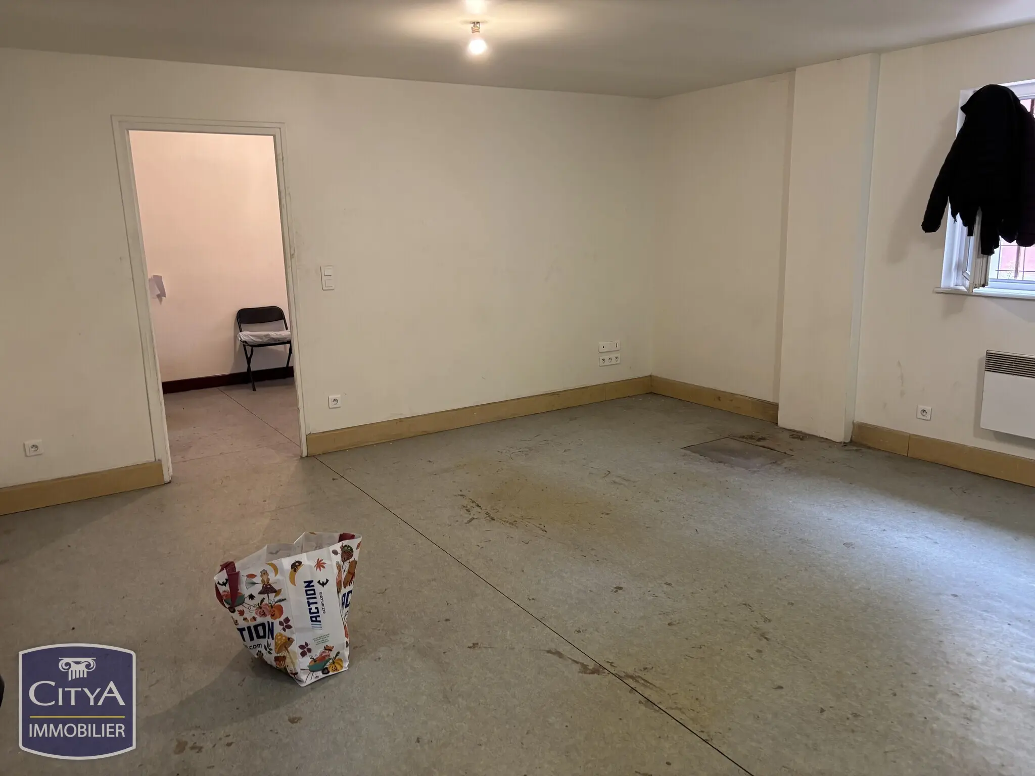 Photo 15 Local Professionnel 1450m²