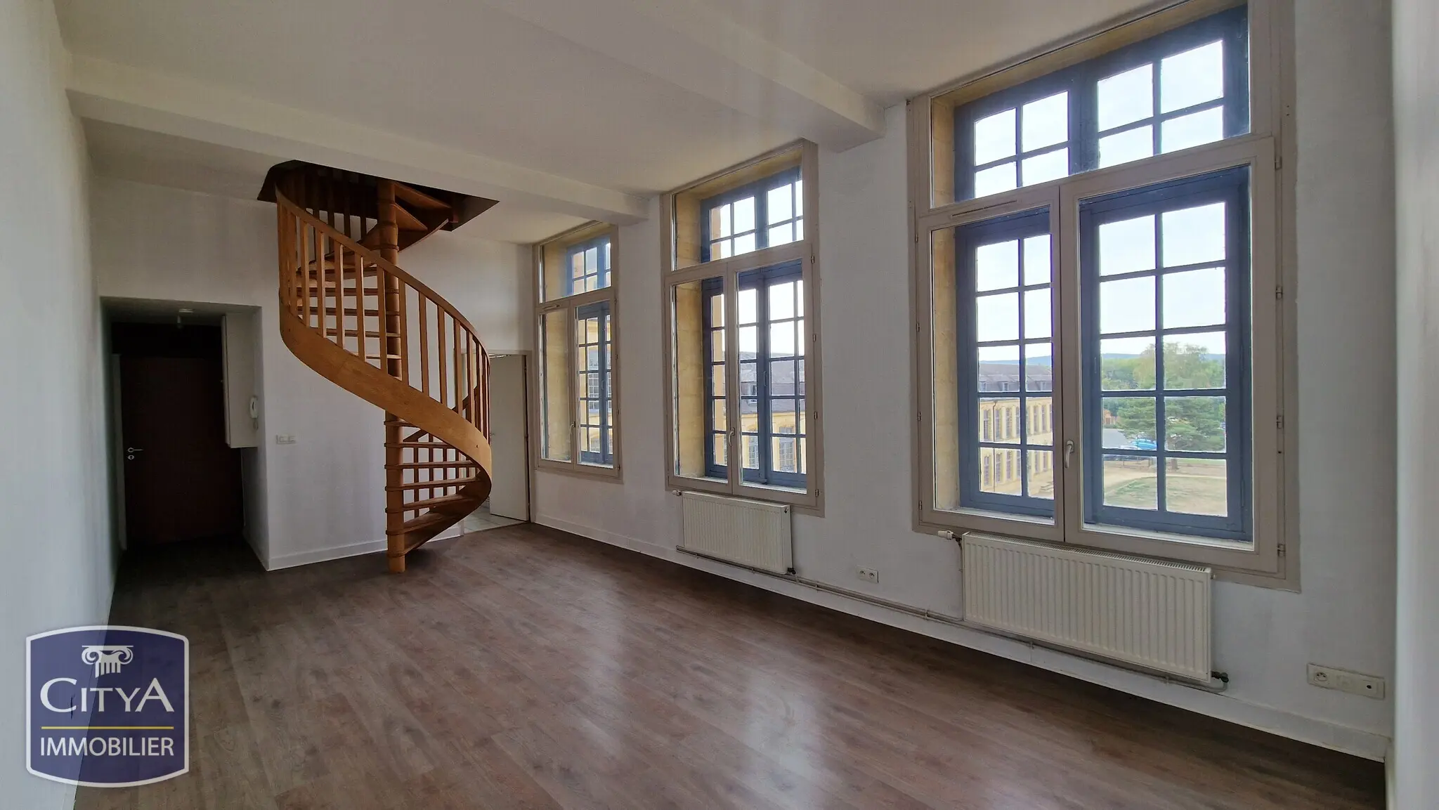 Photo 2 Appartement 3 pièces 84m²