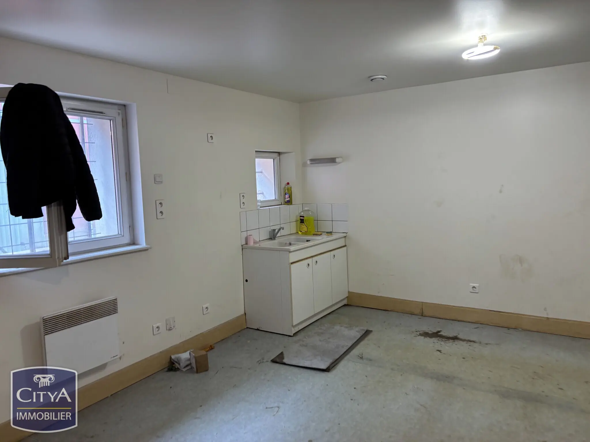 Photo 19 Local Professionnel 1450m²